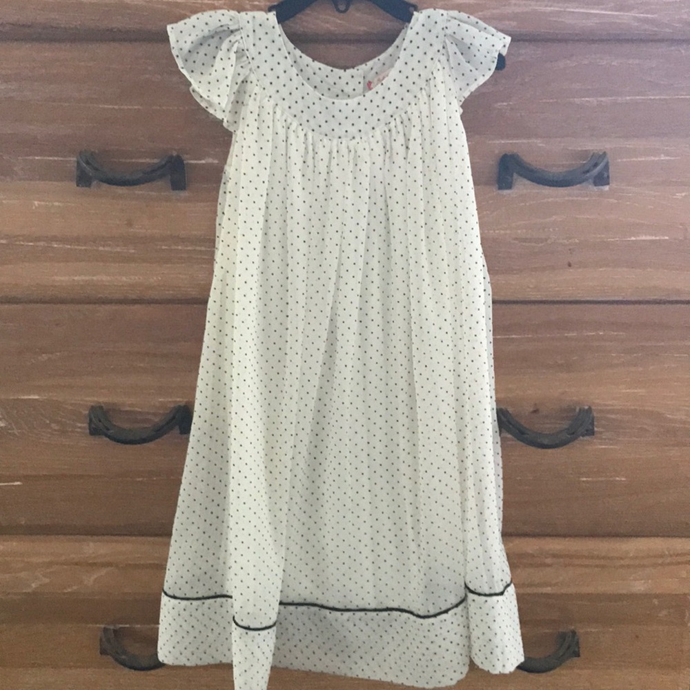 Ruby & Bloom flutter sleeve dress